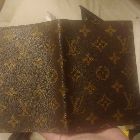 Louis vuitton wallet - Picture 4 of 4